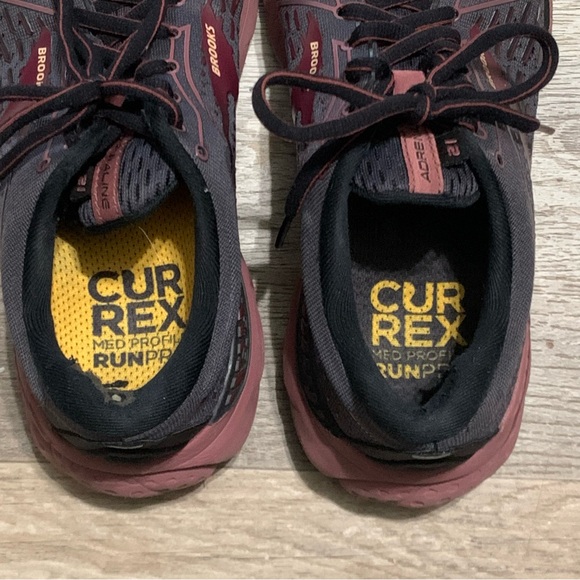 Brooks Womens Adrenaline GTS 21 1203291B050 Gray Running Shoes Sneakers Size 9 B - Picture 5 of 9